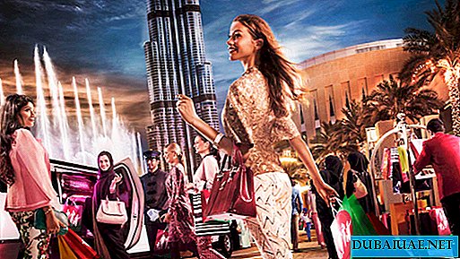 Rabatte auf zehntausend Waren gelten in den Vereinigten Arabischen Emiraten während des Ramadan