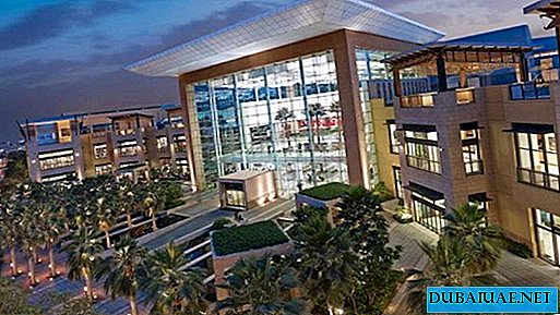 افتتاح مركز دبي التجاري في يونيو 2018