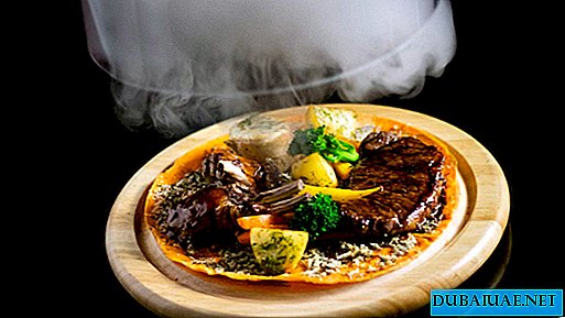 Le restaurant de Dubaï lance un dîner exclusif en 3D