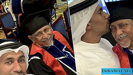 Residente de los EAU se graduó de la universidad en 75 años
