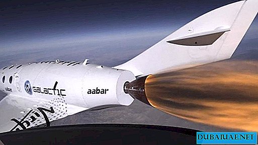 ستبدأ الإمارات العربية إرسال السائحين إلى الفضاء