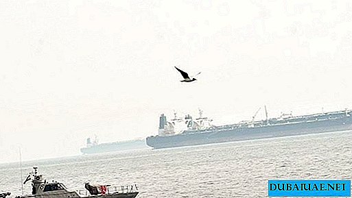 إطلاق سراح الإمارات العربية المتحدة سفينة حربية من قطر