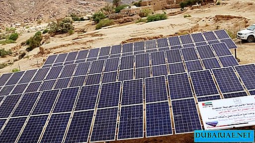 Arabiske Emirater åpner solcelledrevet vannpumpestasjon i Jemen