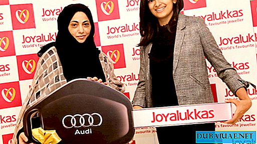 Mulher do Azerbaijão vence novo Audi nos Emirados Árabes Unidos