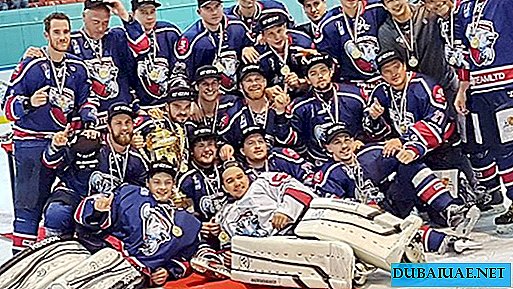 Polar Bears est devenu champion de hockey sur glace des EAU