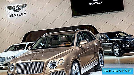 Dubai police replenished its fleet of Bentley Bentayga