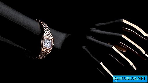 Cartier présente son style inimitable au Salon international de la montre