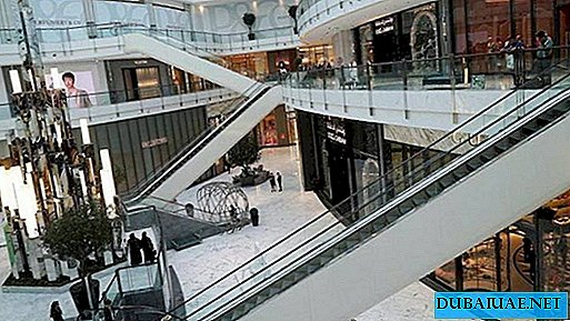 O Dubai Mall inaugurado em Dubai