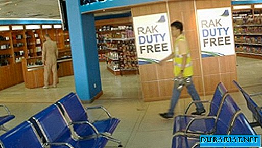 No aeroporto do emirado de Ras Al Khaimah, uma zona livre de impostos foi aberta