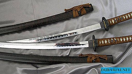 Dos personas murieron en una pelea con una espada en los EAU