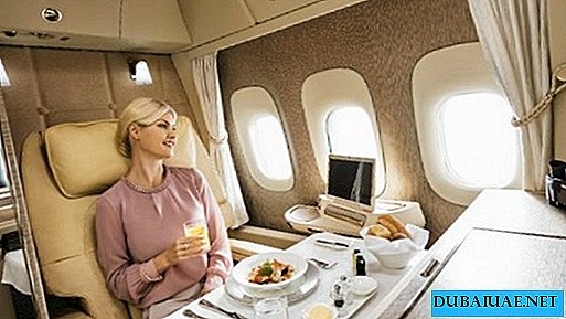 Emirates lança novos salões de primeira classe