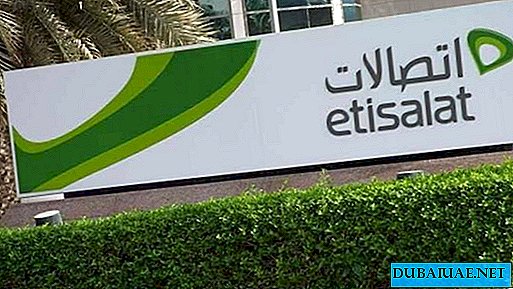 Etisalat will include VAT in communications bills