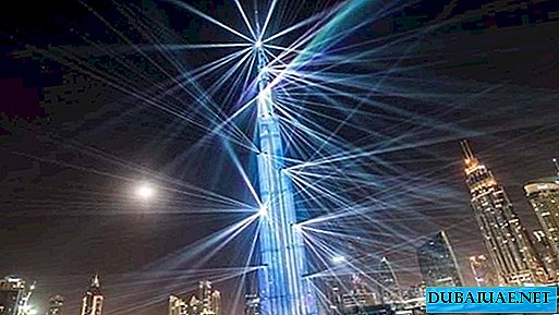 Fantástico espectáculo láser celebrado en Dubai en honor al Año Nuevo chino