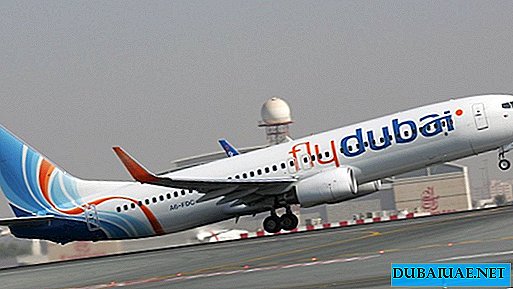 Flydubai and Emirates suspend flights to Qatar