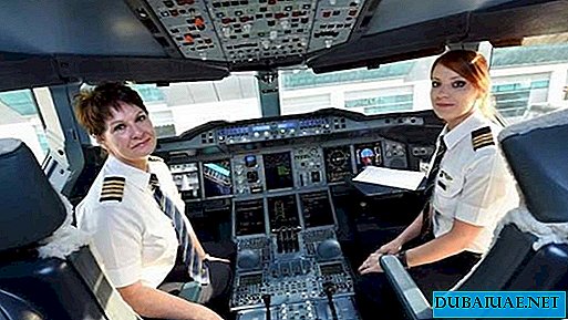 A világ legnagyobb, kizárólag női repülőgép repül Dubaiból