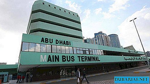 انطلاق خط الحافلات إلى متحف اللوفر أبوظبي