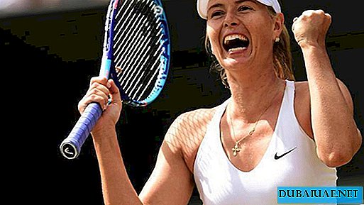 Maria Sharapova spiller ved mesterskabet i Dubai