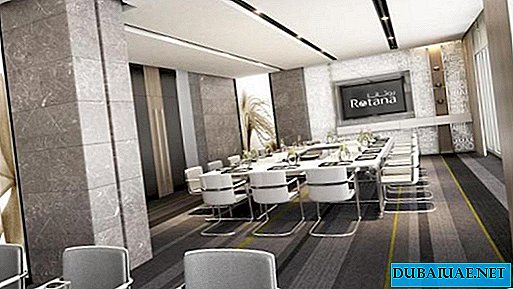 Un nuovo hotel a cinque stelle apparirà sulle rive della baia di Dubai