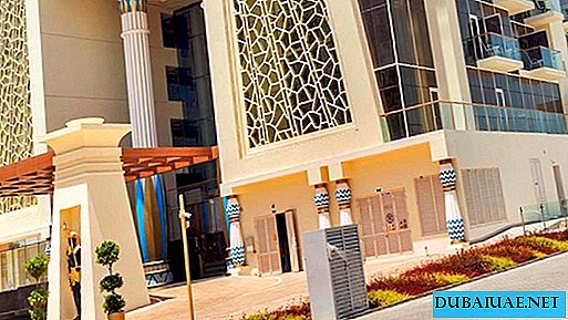 Novo hotel de cinco estrelas abre na ilha de palma em Dubai