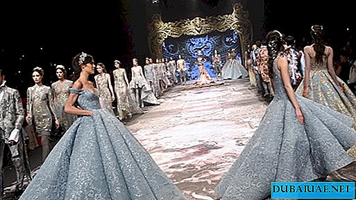Tại buổi trình diễn thời trang ở Dubai, những món đồ mới sẽ được bán trực tiếp từ sàn catwalk