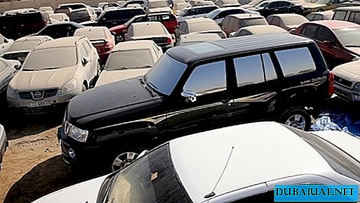 Os infratores nos Emirados Árabes Unidos poderão usar seus carros confiscados