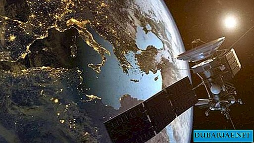 VAE en andere Arabische staten sturen samen een satelliet de ruimte in