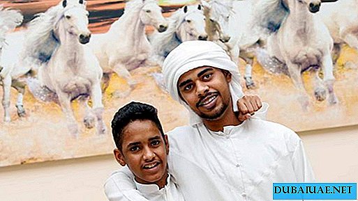 Adolescent des Emirats Arabes Unis rejeté cœur transplanté