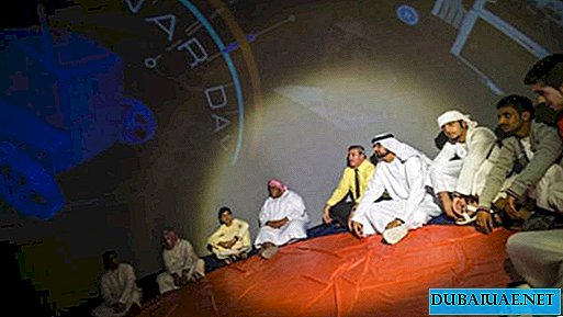 Planetários móveis vão viajar nos Emirados Árabes Unidos