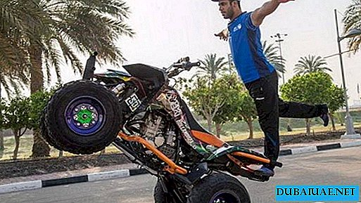 Policial de Dubai bate recorde mundial de tração nas rodas ATV