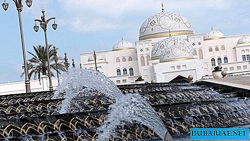 अबू धाबी राष्ट्रपति महल पर्यटकों के लिए दरवाजे खोलता है