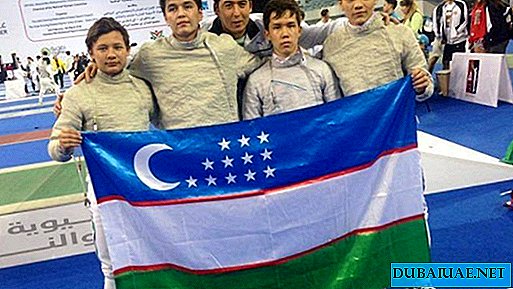 Lutadores de sabre do Uzbequistão ganharam prata em Dubai