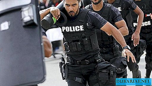 Spesielle politienheter fra hele verden møttes i Dubai
