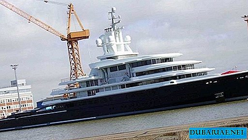 Pertikaian antara pasangan tentang perpindahan superyacht Dubai ke pengadilan Rusia