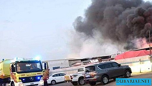 Three people died in a fire in the industrial zone of Dubai