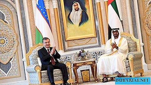 Usbekistan signerer milliarder av dollar i UAE
