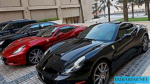 Em Dubai, um fraudador atraiu vítimas de carros de luxo