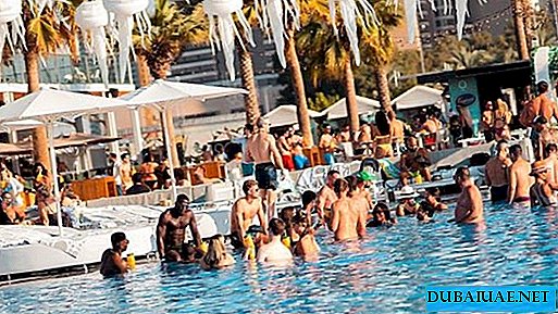Klub pantai Dubai meminta maaf karena video yang mengejutkan