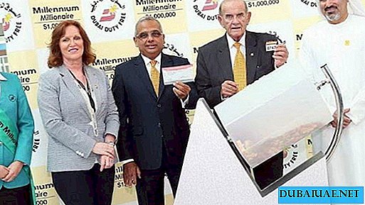 À Dubaï, l'heureuse deuxième fois a remporté un million de dollars à la loterie