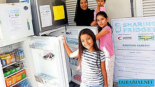 Dubai has refrigerators with free food