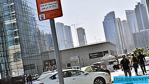 Em Dubai, a introdução de uma taxa de estacionamento na areia motoristas irritados