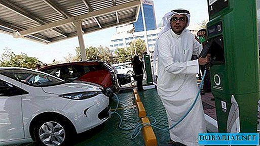 Dubai introduz multas para multas de estacionamento
