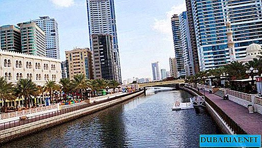 Das Emirat Sharjah asphaltierte klimatisierte Gleise