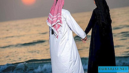 アラブ首長国連邦では、夫婦は婚外事件のために1年刑務所で過ごす