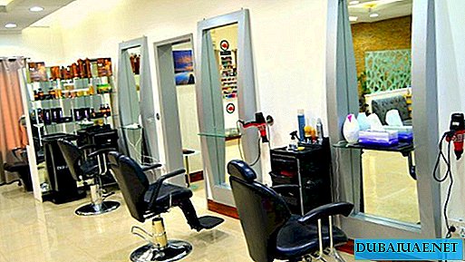 UAE skjønnhetssalong anklaget for kikking