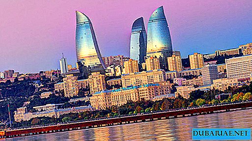 すべてのアラブ首長国連邦居住者は、到着時にアゼルバイジャンへのビザを取得することができます