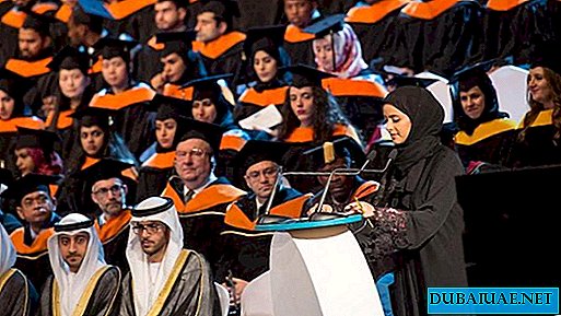 Estudantes estrangeiros nos Emirados Árabes Unidos será emitido um visto por cinco anos