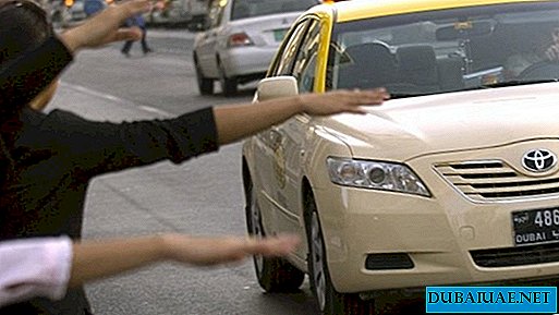 ドバイの住民は無料のタクシーに乗ることができます